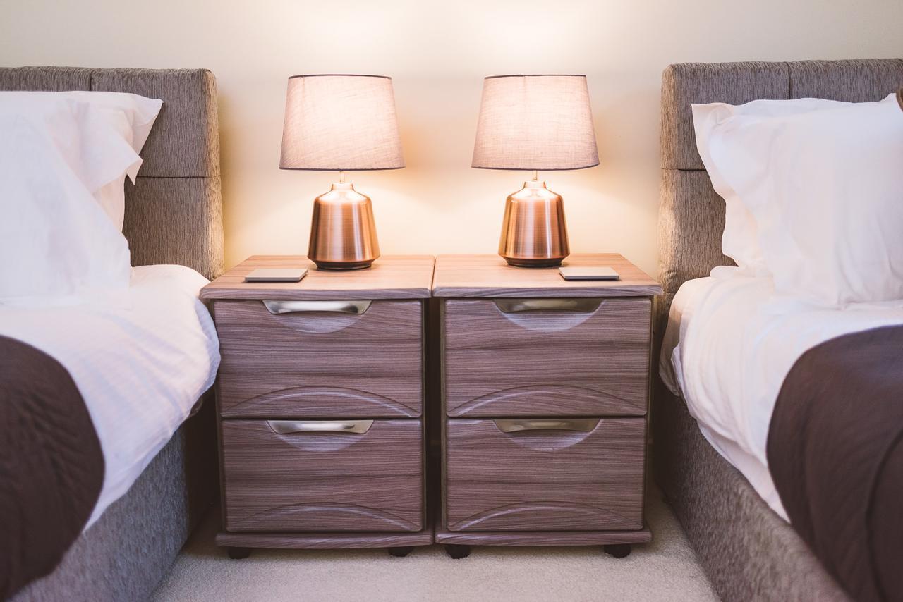 Charming Two Bedroom Apartment With Free Private Parking Лезерхед Экстерьер фото